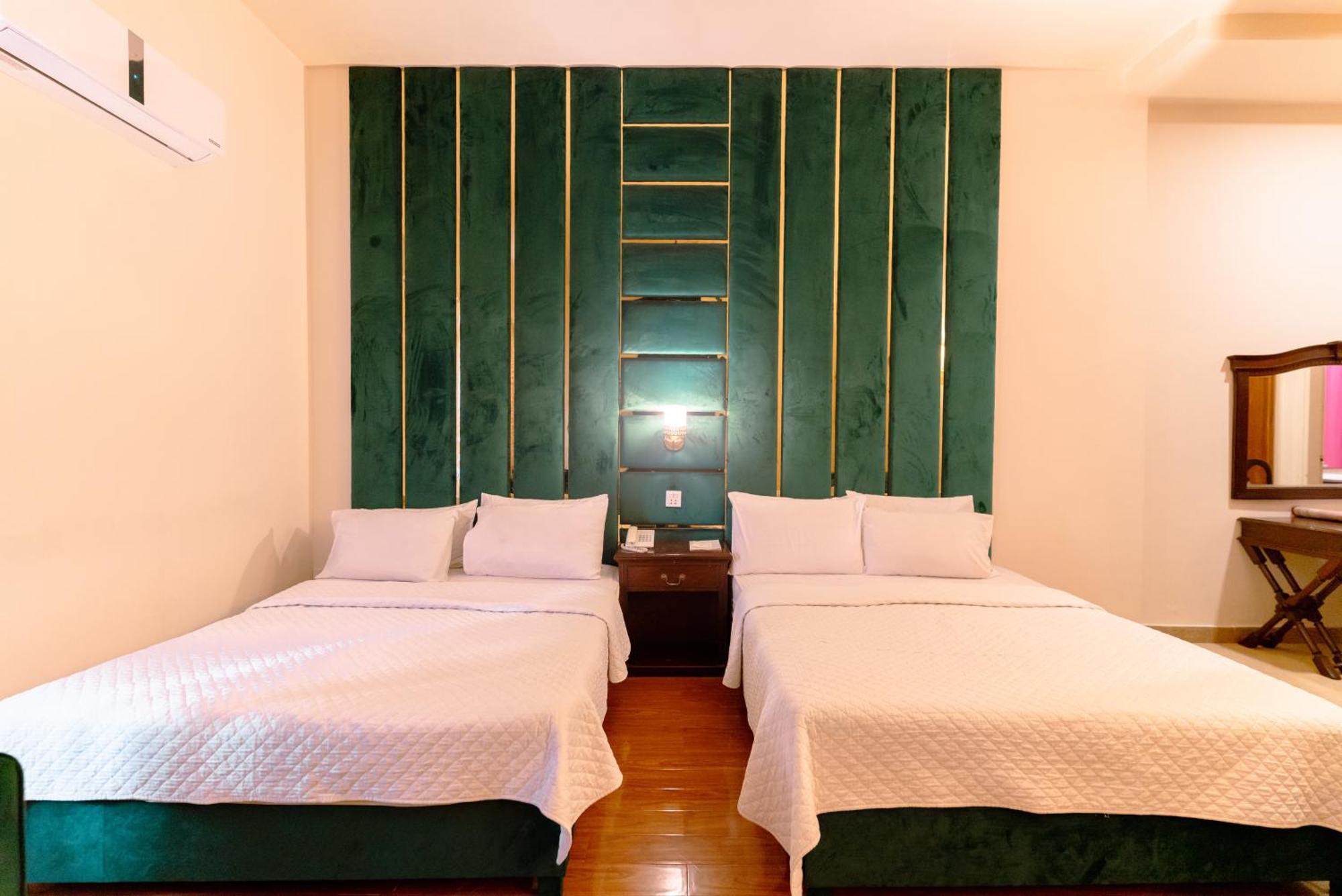 Vip House Peshawar Hotel Екстериор снимка