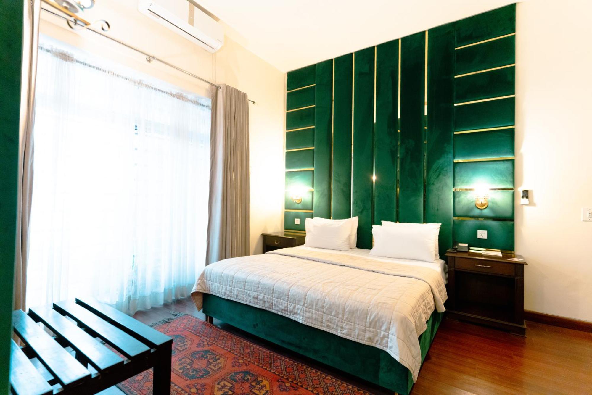 Vip House Peshawar Hotel Екстериор снимка